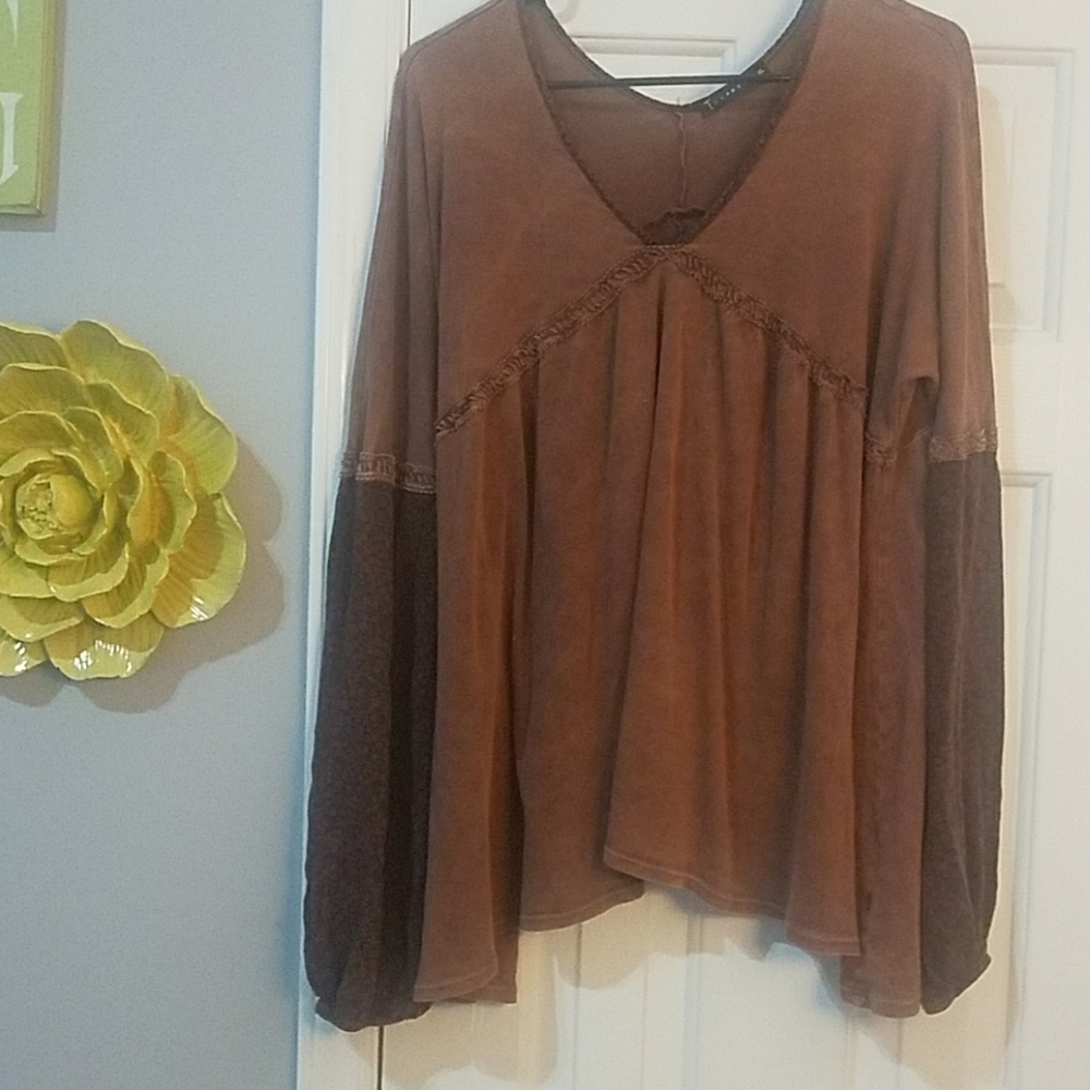 Boutique- T-PARTY - tunic- vintage look-